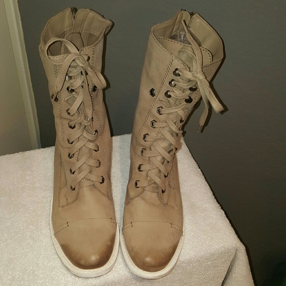 PRE- Loved Women's- Sam Edelman Boots - Picture 2 of 4
